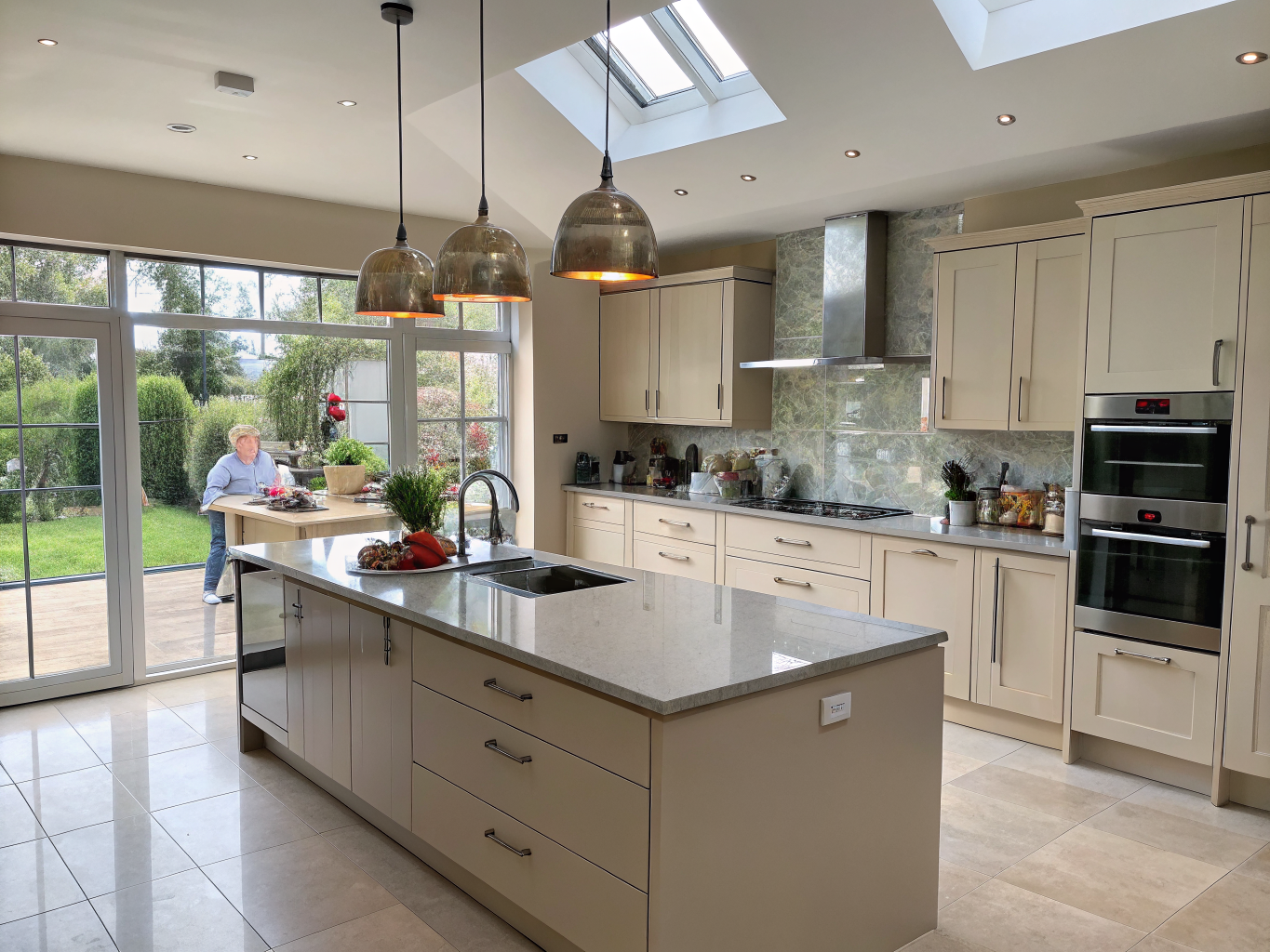 Essential builder kitchen package with European-style flat panel cabinets